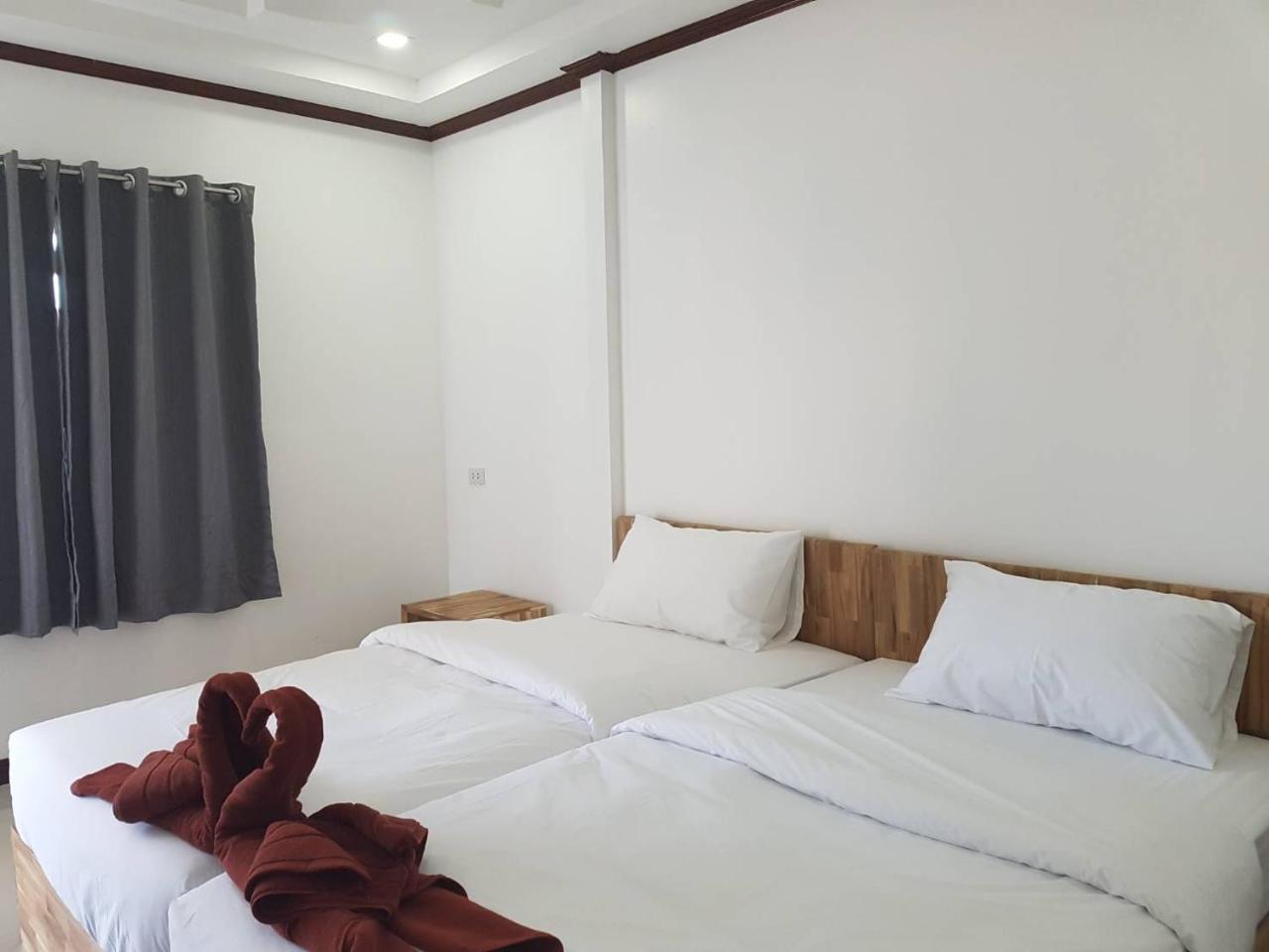 Готель Phi Phi Pagarang House Екстер'єр фото